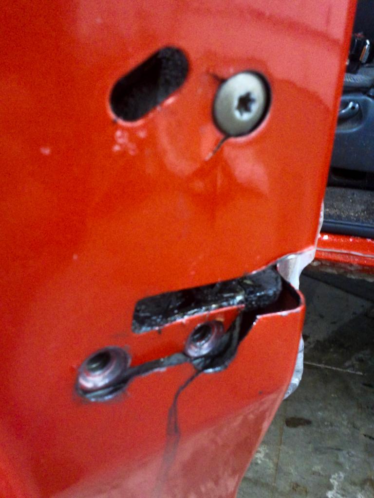 Why Repair Door Hinges!